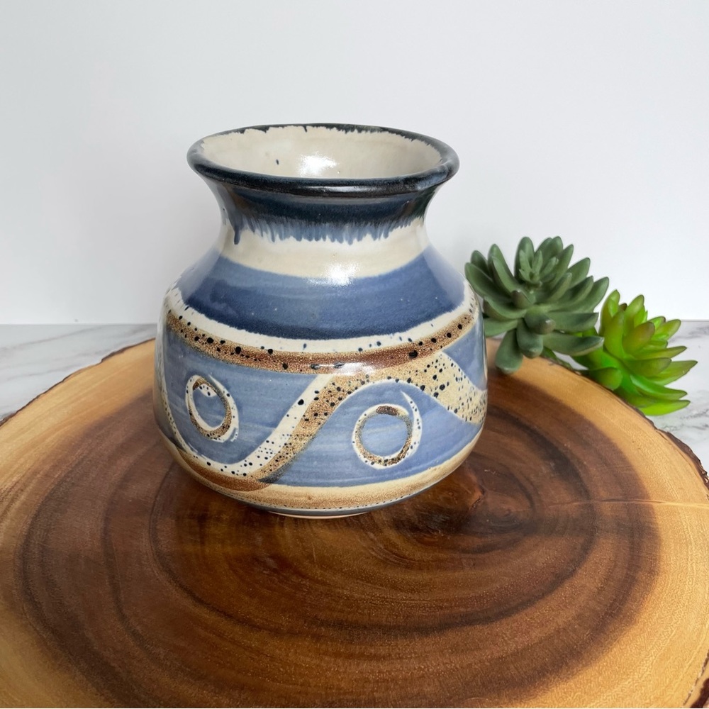 Vintage 1971 Pacific Stoneware Vase by B. Welsh Studio Art Pottery